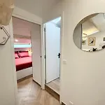 Elegant Mansarde-place Du Pin Apartment