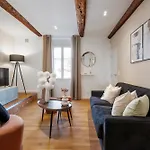 Nice Renting - 9B Massena - Chic Escape In The Heart Of Nice Comfort & Charm !