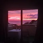 Sea-View Flat In Residence With Swimming Pool