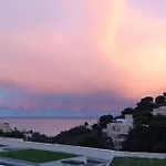 Sea-View Flat In Residence With Swimming Pool