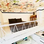 Studio Des Artistes Iconic