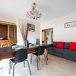 Grand 3 Pieces Calme - - Garage Apartment Nice