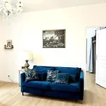 Lumineux appartement deux pièces
