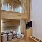 Cosy Haven 5 Min From Carnival Hyper-center! Apartment