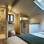 Petite Maison Atypique A Nice