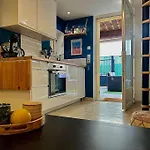 Petite Maison Atypique A Nice