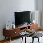 Serenity Chic Center Apartment