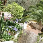 Bel Appartement 2 Chambres Proche Plage Et Centre