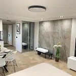 Studio Sur La Promenade Des Anglais Avec Vue Mer Originale A 40 M De La Plage