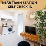 Le Petit Jean- Pres Gare Et Tram - Supermarches - Wifi -