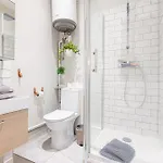 Apartment Le Petit Jean- Pres Gare Et Tram - Supermarches - Wifi - Nice