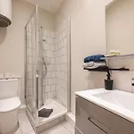 Apartment Le Grand Jean - Pres Gare Et Tram - Supermarches - Wifi - 3 Person Nice