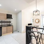 Apartment Le Grand Jean - Pres Gare Et Tram - Supermarches - Wifi - 3 Person Nice