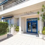 Promenade des Anglais 2 Bdr Large Terrace