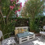Promenade Des 2 Bdr Large Terrace Apartment