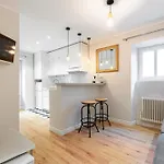 Lovely 1 Bdr Port Area Apartment Nice