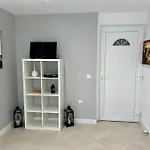 Charmant Studio Au Calme/Patio