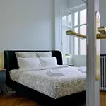 Luxury In Center Of
