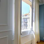 Luxury In Center Of Apartment *
