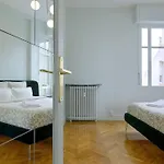 Luxury In Center Of