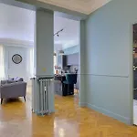 Luxury In Center Of Nice