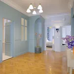 Luxury In Center Of *