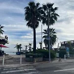 Seaside Pool And Tennis Nice