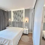 Luxe Palais De La Mediterranee