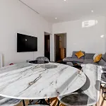Les Grands Cedres - Wifi, Ac, Parking Apartment *