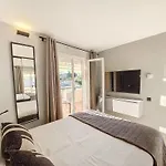 Nestor&jeeves -perle Doree - Terrace - Design Apartment *