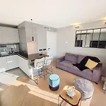 Nestor&jeeves -perle Doree - Terrace - Design Apartment