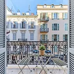 Apartment Luxury Homeplace In Center
