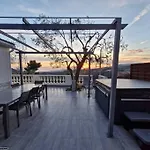 Vue Mer, Terrasse Et *