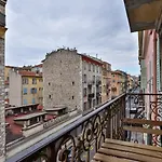 2 Pieces Neuf,Port De Nice ,Wifi