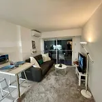Hollydays, St Antoine Apartment *