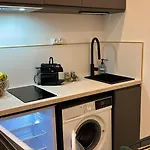 Apartment Centre Sur Avenue Jean Medecin A 8 Minutes De Marche Nice