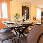 Love Room Avec 2 Jacuzzi Balneo, Parking