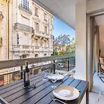 Rossini - Central And Cosy With Ac