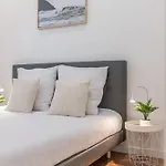 Pertinax Cosy 2 Pieces Au Coeur Du Centre Ville De Nice Ac