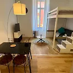 Jean Apartment