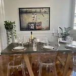 Luxueux Appartement 115M2, 3 Chambres Centre Ville Avec Parking A 5 Min Plage -Climatisation