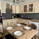 Appartement Prive De Charme Et Calme Proche Port Lympia