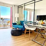 Apartment Panoramic Sea View - Air-conditioning - Balcony - Tramway - 2 Bedrooms - Wifi - Fully Equipped Kitchen *