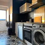 Panoramic Sea View - Air-conditioning - Balcony - Tramway - 2 Bedrooms - Wifi - Fully Equipped Kitchen Apartment *