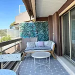Nice, Grand Studio - Piscine - Terrasse Vue Mer Apartment
