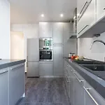Feel - Foch 28 Apartment *