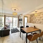 Aparthotel Riviera - Nice Carre D\'Or - Large Studio Ac Terrasse - Tres Calme - Balcon Berlioz 2