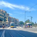 Duplex Cosy Au Coeur Du Vieux-nice