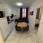 Appartement 4 Couchages Idealement Place Promenade Des Anglais / Cours Saleya