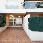 L11 Claire Fontaine Sea View 2 Bdr Ac Parking Swiming Pool